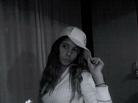 . . ● [ *♥. J'sëchërîs Tës Lrmës Sî Ellës Cùlët .♥* ] ● . .  Rëlîc